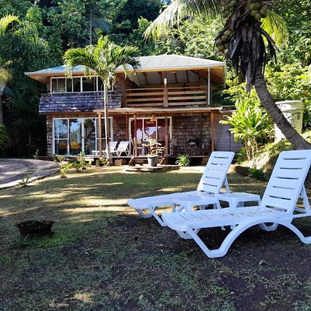 Huahine Manta Lodge Avec 4X4 Optionnel Haapu Esterno foto